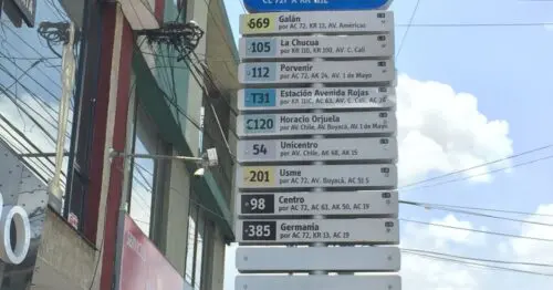 PARADERO SITP SALON COMUNAL BARRIO LA PERLA  091A04